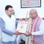 मुख्यमंत्री धामी ने मनोहर लाल खट्टर से जल-विद्युत परियोजनाओं के योजना के अंतर्गत विशेष सहायता हेतु अनुरोध किया