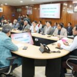 अतिरिक्त धनराशि प्रस्ताव शीघ्र प्रस्तुत करें, पूर्ण परियोजनाओं का संचालन सुनिश्चित करें : मुख्य सचिव