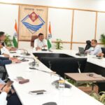 मुख्य सचिव ने सभी जनपदों में एलपीजी गैस वितरण की स्थिति का जायजा लिया