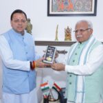 मुख्यमंत्री ने केंद्रीय ऊर्जा एवं आवास मंत्री से भेंट कर राज्य से संबंधित विभिन्न विषयों पर की चर्चा