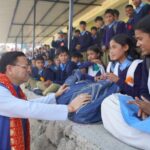 मुख्यमंत्री श्री पुष्कर सिंह धामी ने देवीधुरा में छात्र-छात्राओं से किया संवाद, उज्ज्वल भविष्य की दी शुभकामनाएं