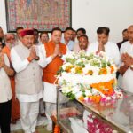 मुख्यमंत्री पुष्कर सिंह धामी ने स्वर्गीय मेजर जनरल भुवन चंद्र खण्डूरी को अर्पित की भावभीनी श्रद्धांजलि