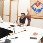 मुख्य सचिव ने नीट पुनर्परीक्षा की तैयारियों के सम्बन्ध में सभी आवश्यक कदम उठाए जाने के निर्देश दिए