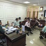 धामी सरकार में राज्य संपत्तियों के विकास को रफ्तार, टिहरी हाउस में 28 आवास, नवी मुंबई के वाशी और हल्द्वानी की योजनाओं की समीक्षा